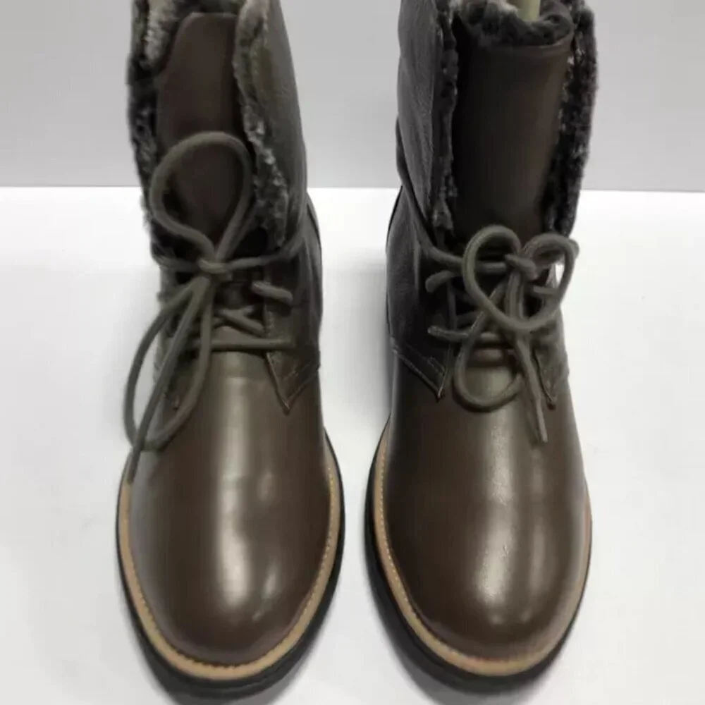 Clarks Womens Sharon Pearl Boots Taupe Size 7.5 M